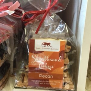 Pecan shortbread cookies